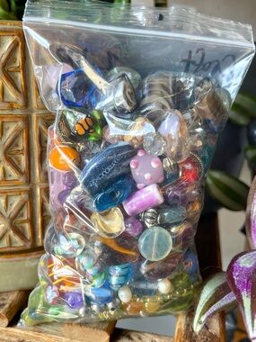 🌑BULK One Pound Estate Collection Craft Glass Beads Mix for DIY🌑